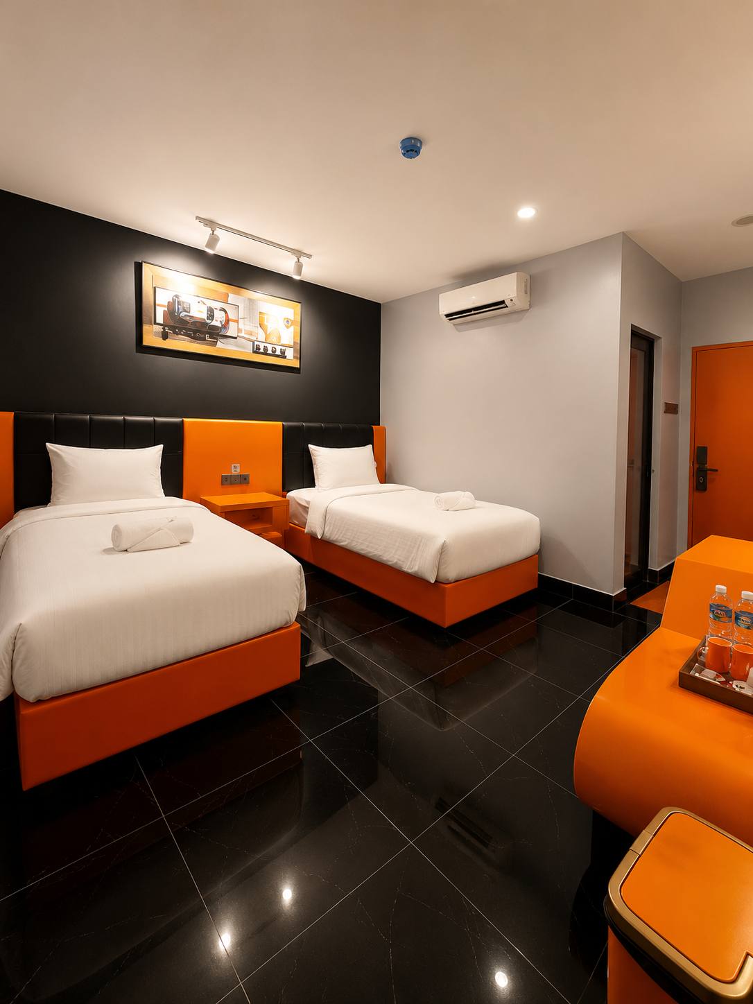 Twin Room with two single beds and modern interior
